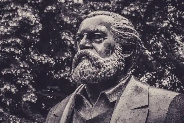 Statue von Karl MArx